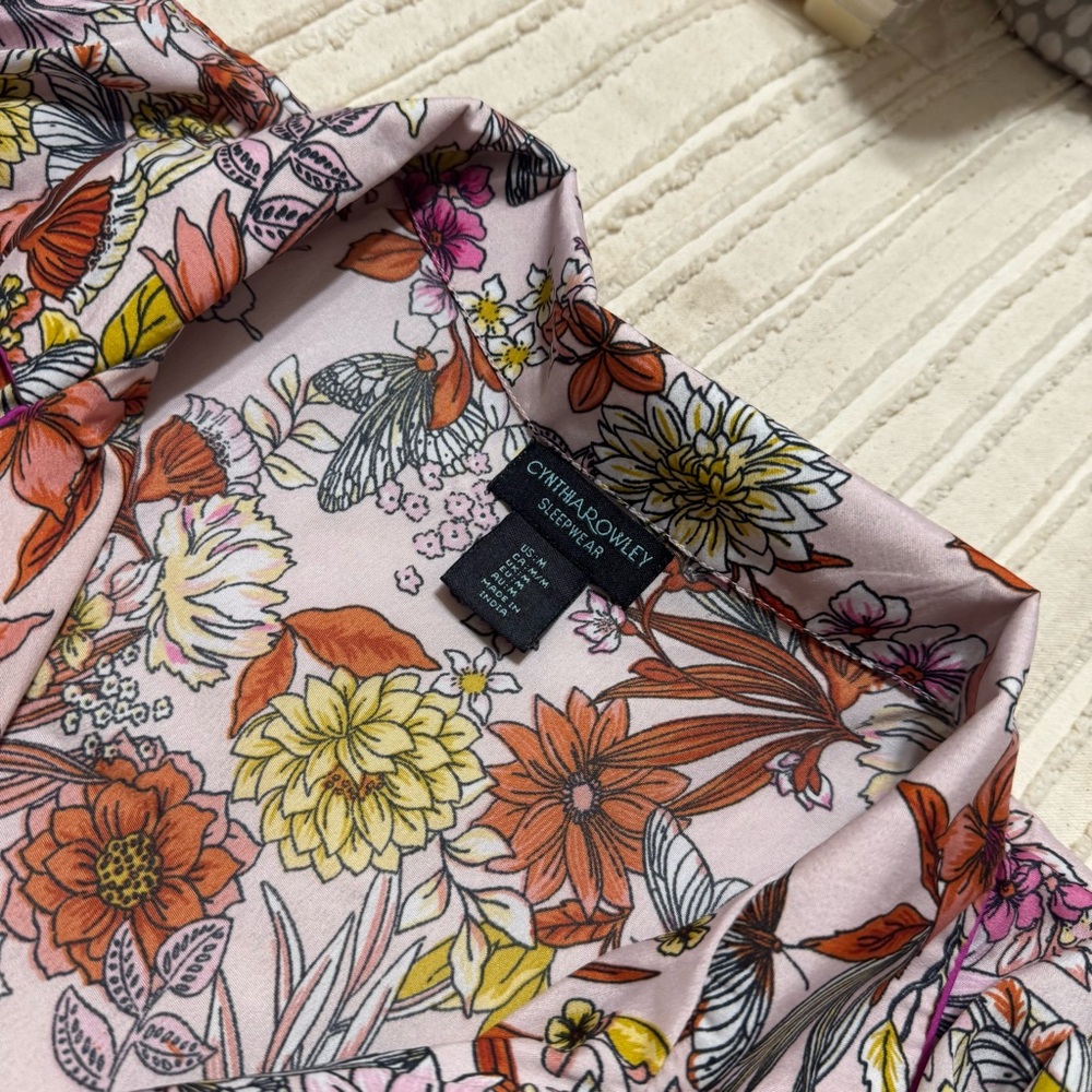 Cynthia Rowley womans Pajama Set floral pink mauve butterflies - Picture 2 of 5